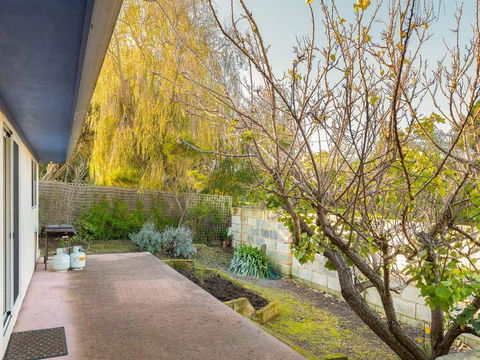 Sky Mirror Cottage - Accommodation Port Macquarie 3