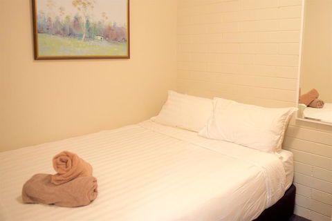 Snow Ski Apartments 27 - Accommodation Port Macquarie 3