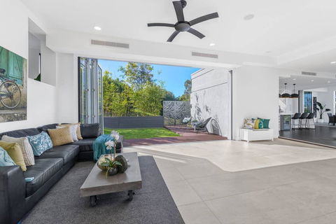 SOLARIS - Villa Of The Sun - Accommodation Port Macquarie 1