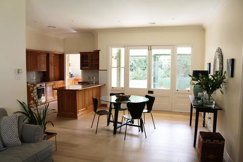 Somerset, Argyle Road Berrima - Accommodation Port Macquarie 3