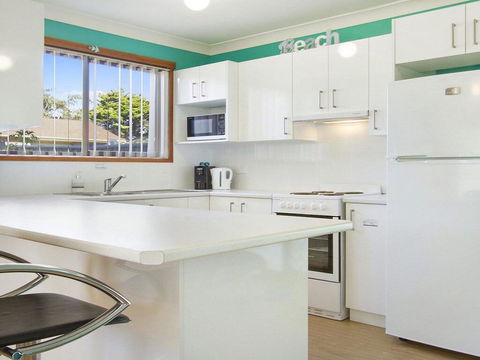 Soundwaves - Games Room With Table Tennis - Accommodation Port Macquarie 1