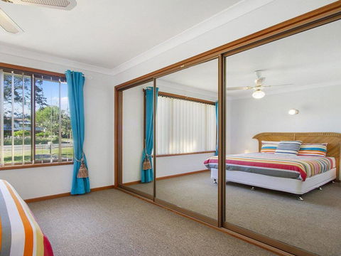 Soundwaves - Games Room With Table Tennis - Accommodation Port Macquarie 3