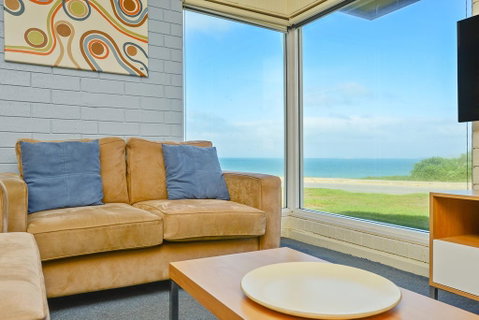 South Seas Beachfront Apartments - Accommodation Port Macquarie 2
