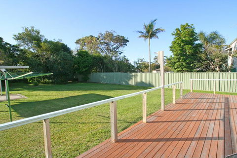 South Sussex's Blue Cottage - Accommodation Port Macquarie 0