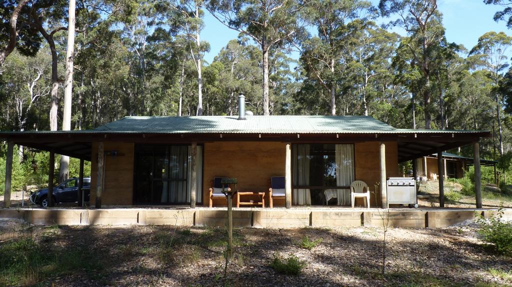 Crowea WA Accommodation Port Macquarie