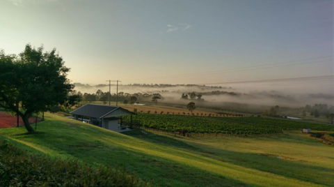 Sovereign Hill Country Lodge Rothbury - Accommodation Port Macquarie 0