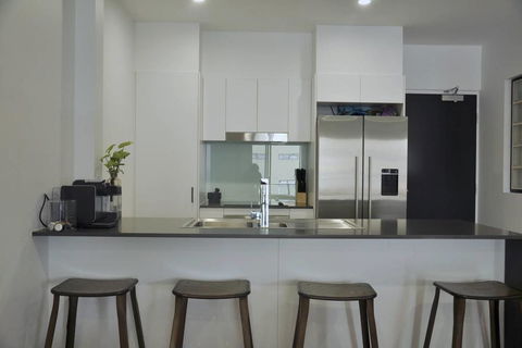 Spacious 2 Bed 2 Bath Unit - LUMA APARTMENTS - Accommodation Port Macquarie 3