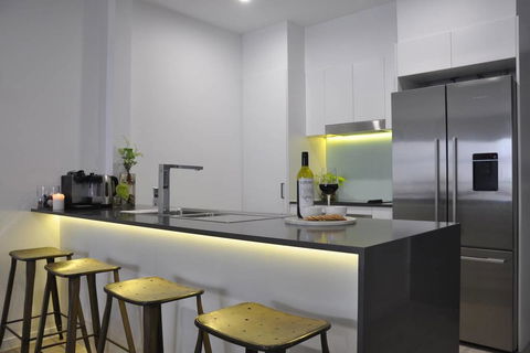 Spacious 2 Bed 2 Bath Unit - LUMA APARTMENTS - Accommodation Port Macquarie 2