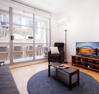 Spacious and Bright Studio in the Middle of Town - Accommodation Port Macquarie