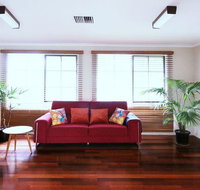 Spacious and cozy home next to Glen Waverley - Accommodation Port Macquarie