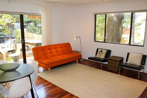 Spacious Apartment In Lane Cove Near CBD - Accommodation Port Macquarie 0