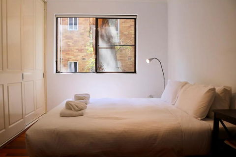 Spacious Apartment In Lane Cove Near CBD - Accommodation Port Macquarie 3