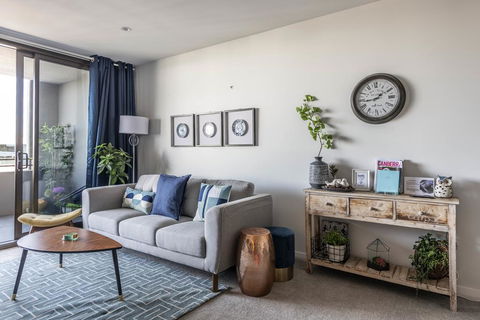 SPACIOUS BRAND NEW // 1BR // IN GORGEOUS BARTON - Accommodation Port Macquarie 2