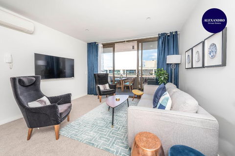 SPACIOUS BRAND NEW // 1BR // IN GORGEOUS BARTON - Accommodation Port Macquarie 0