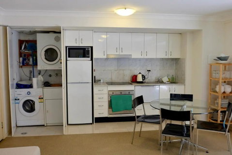 Spacious Studio By The Beach In Manly - Accommodation Port Macquarie 2
