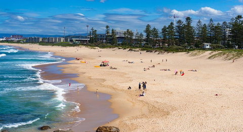 Spacious Townhouse In Wollongong - Accommodation Port Macquarie 2