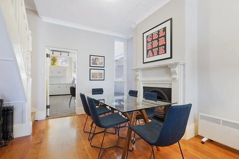 Spacious Victorian With Harbour View Terrace - Accommodation Port Macquarie 2