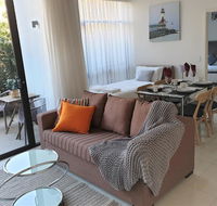 SpaciousCozy 1 bedroom  1 bathroom Zetland APT - Accommodation Port Macquarie