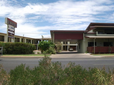 Spinifex Motel And Serviced Apartments - Accommodation Port Macquarie 2