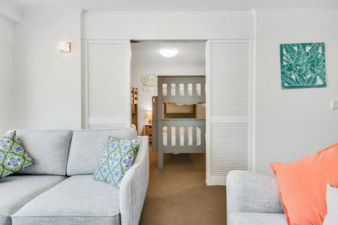 Spinnaker Apartments - Accommodation Port Macquarie 2