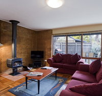 Split Point Cottages - Accommodation Port Macquarie