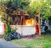 St Kilda East backpackers' hostel - Accommodation Port Macquarie