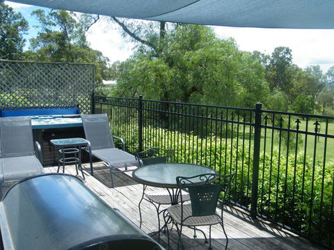 St Peter's Fairview - Accommodation Port Macquarie 0