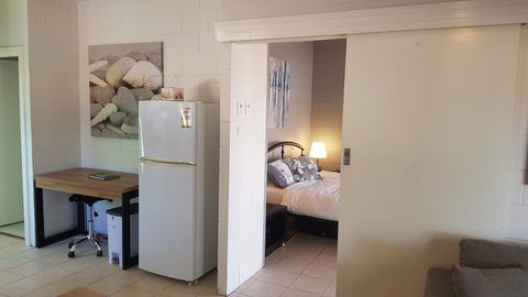 Stay Awhile In Port Pirie - Min Stay 4 Nights - Accommodation Port Macquarie 3