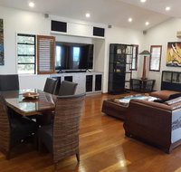 Stonehaven with private pool - Accommodation Port Macquarie
