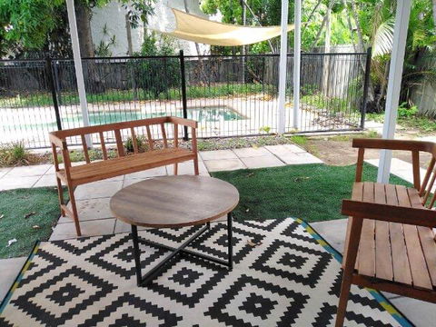 Stranded? Nowhere To Stay? Sanitised Apartment, Sleeps 4, Netflix, Wifi, Pool - Accommodation Port Macquarie 3