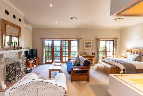 Strathearn Park Lodge - Accommodation Port Macquarie 0