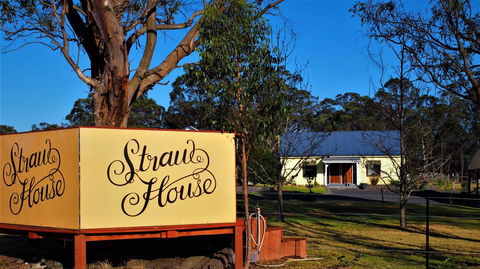 Straw House B And B - Accommodation Port Macquarie 0