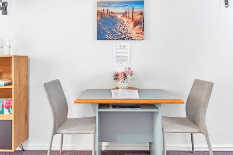 Studio 30 On The Terrace - Accommodation Port Macquarie 3