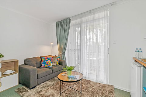 Studio 38 On The Terrace - Accommodation Port Macquarie 2
