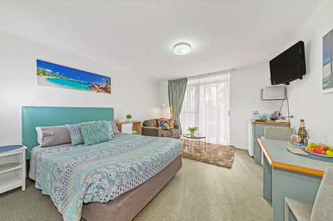 Studio 38 On The Terrace - Accommodation Port Macquarie 0