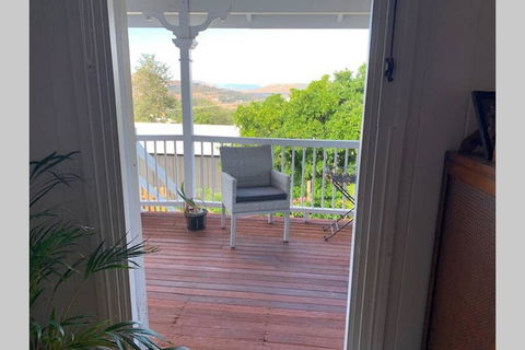 Stunning Queenslander - Accommodation Port Macquarie 3
