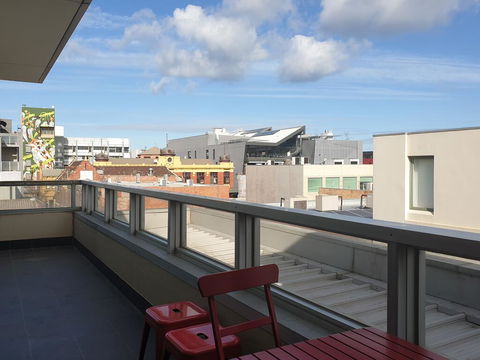 Stylish Modern 3BD Retreat At An Amazing Location - Accommodation Port Macquarie 1
