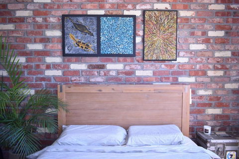 Stylish Modern Apartment Located In Marrickville - Accommodation Port Macquarie 3