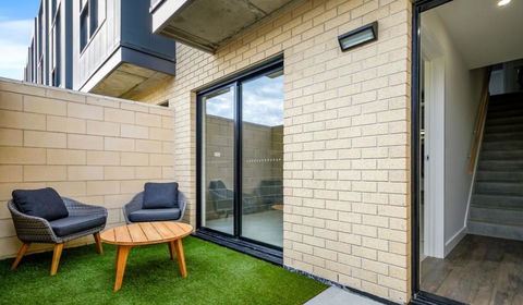 Stylish Townhouse - Accommodation Port Macquarie 3