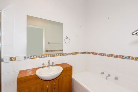 STYLISH, SUN-DRENCHED AND SOPHISTICATED - Accommodation Port Macquarie 2