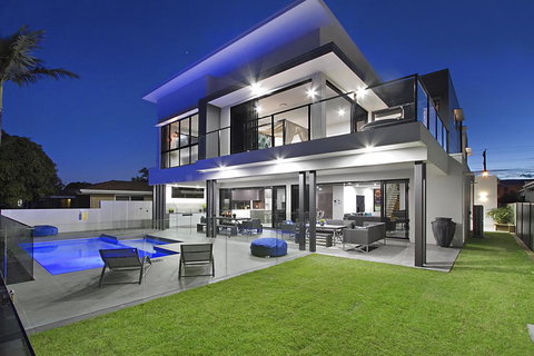 Sublime @ Broadbeach - Accommodation Port Macquarie 3