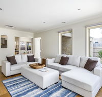 Summer Breeze - Accommodation Port Macquarie