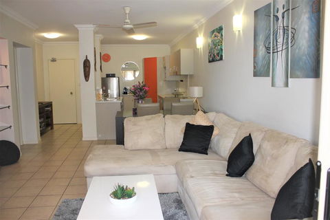 Sunbird - Accommodation Port Macquarie 3