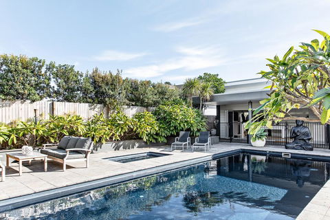 Sundara Beach House - Accommodation Port Macquarie 0