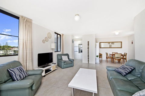 Sundial 503 8-10 Hollingworth Street - Accommodation Port Macquarie 3