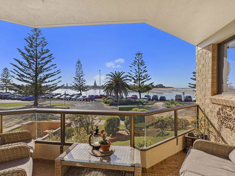 Sundowner Apartment 2 - Accommodation Port Macquarie 0