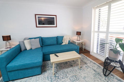 Sunflower Villa In Raffertys Resort - Accommodation Port Macquarie 3