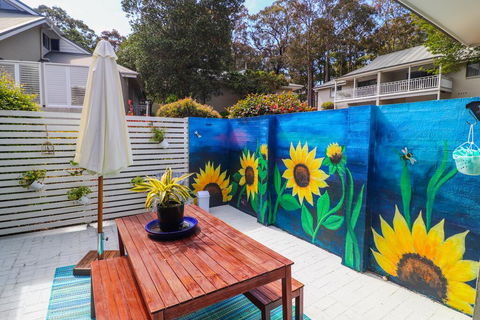 Sunflower Villa In Raffertys Resort - Accommodation Port Macquarie 0