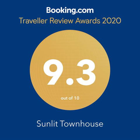 Sunlit Townhouse - Accommodation Port Macquarie 3