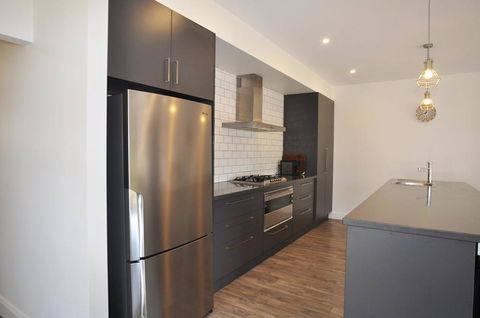 SUNNYSIDE - SURF SIDE - Accommodation Port Macquarie 3